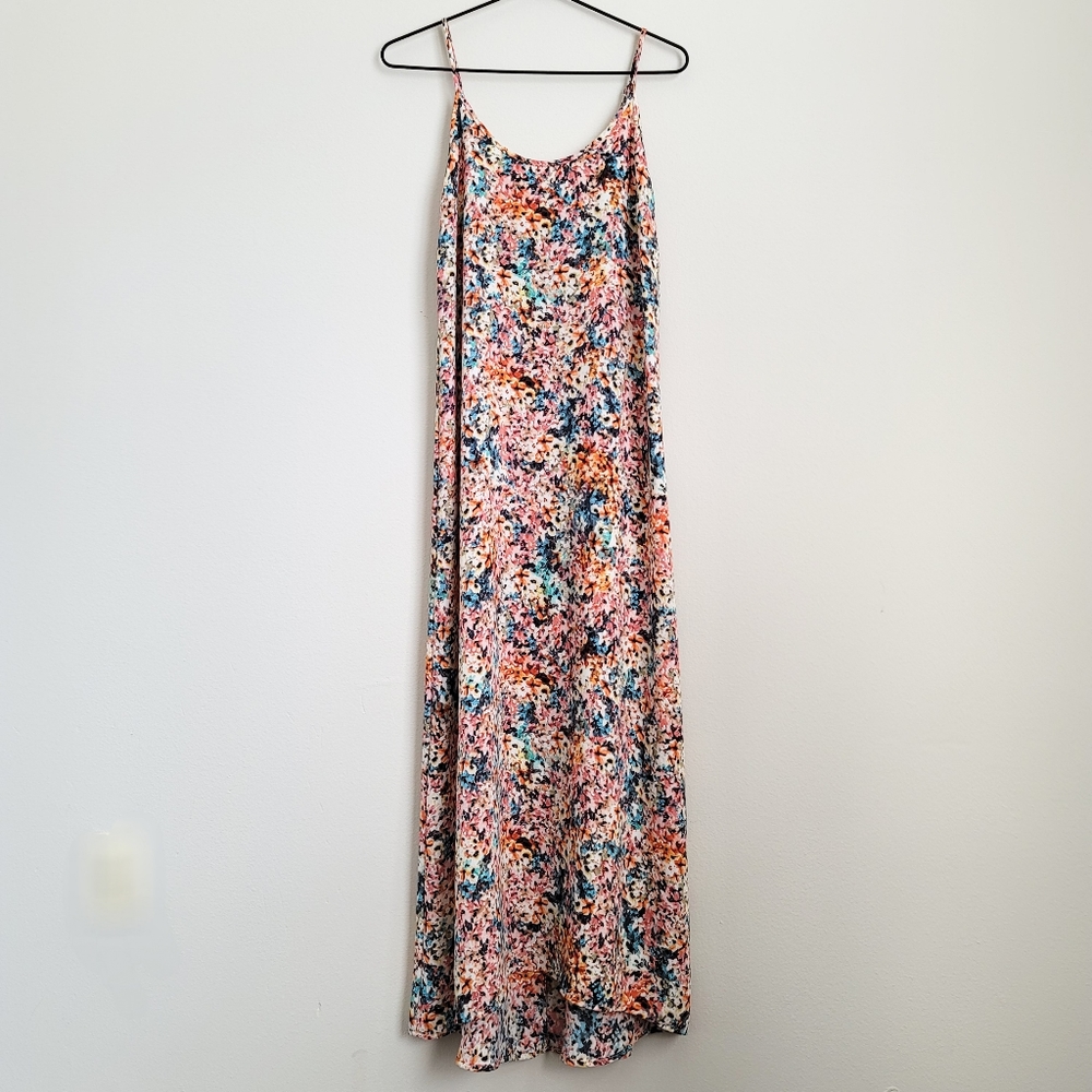 Lucy and Laurel floral maxi dress